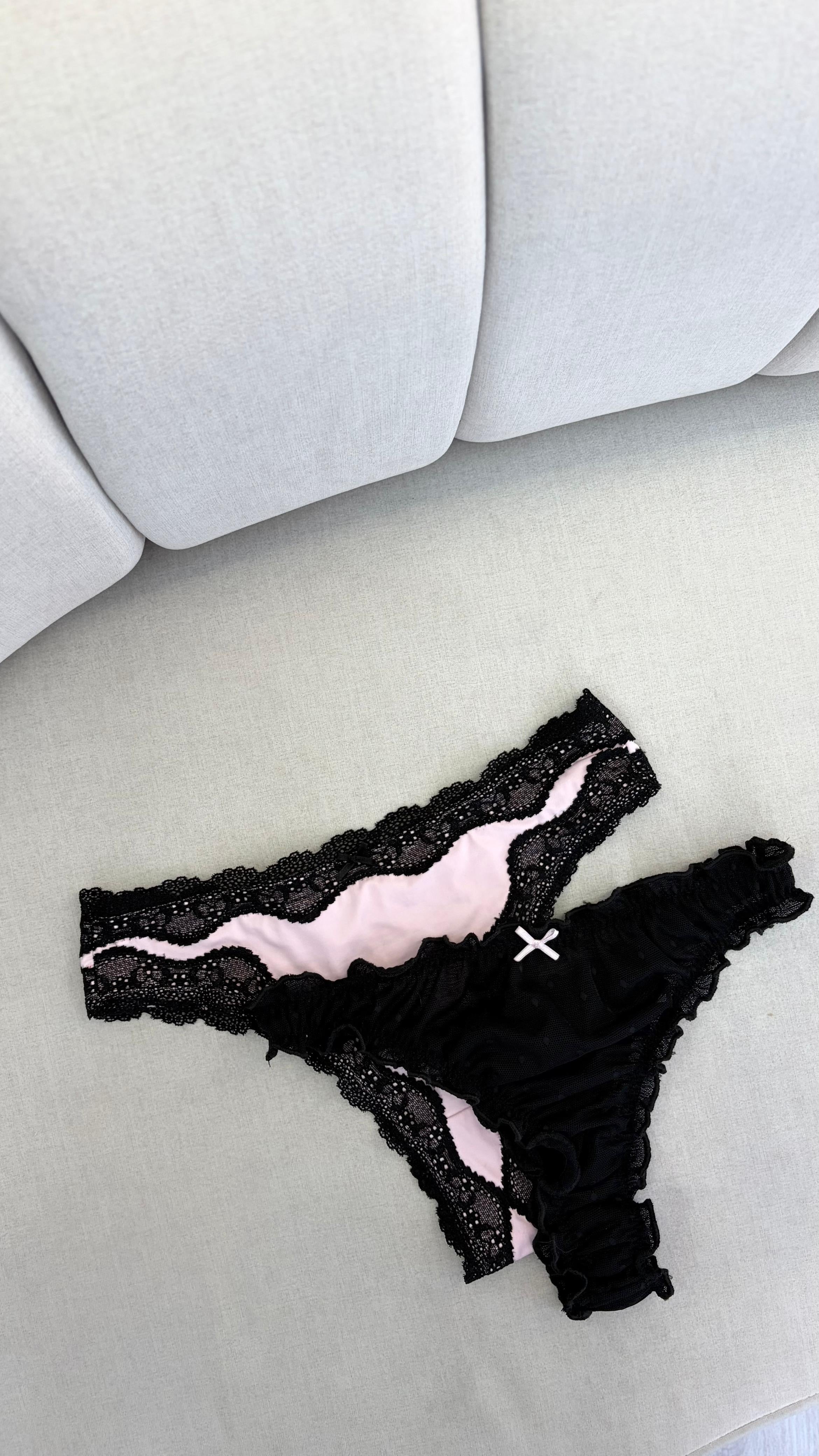 Pack 2 Pantys Bunny Girls Club — Encaje y Algodón |